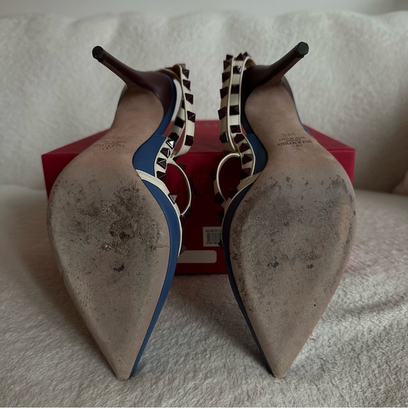 Valentino Garavani Rockstud Ankle Strap Pump in Blue and Burgundy Size 39.5 EU - Picture 16 of 16